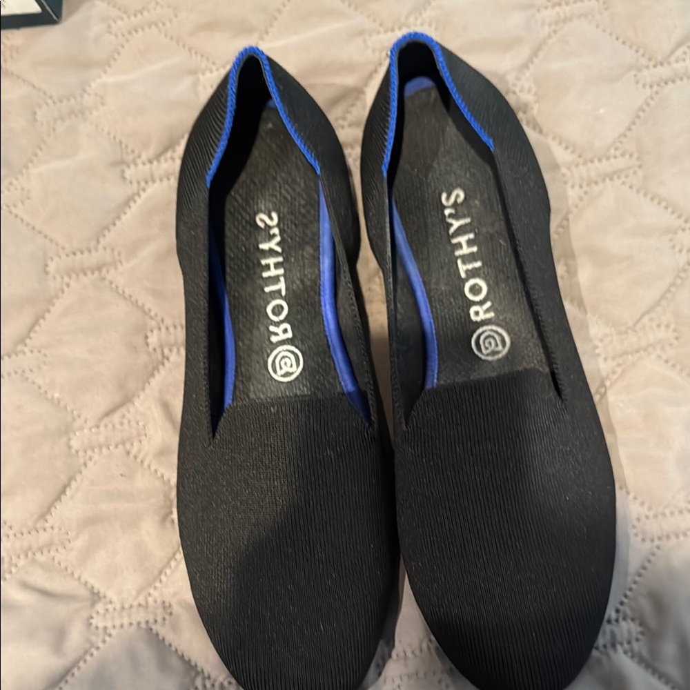 Rothy's Women's Black and Blue Flats